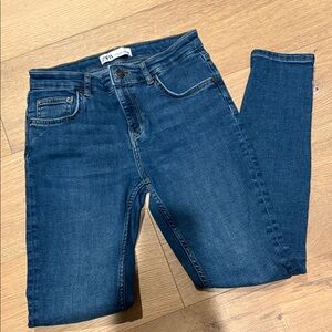 Zara Women's Classic Blue Skinny Jeans